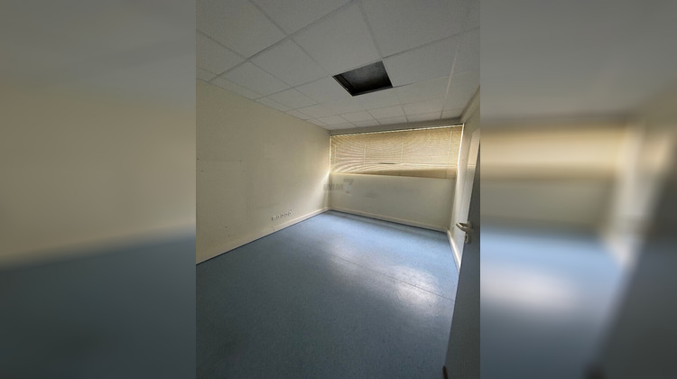 Ma-Cabane - Vente Local commercial LIZY-SUR-OURCQ, 160 m²