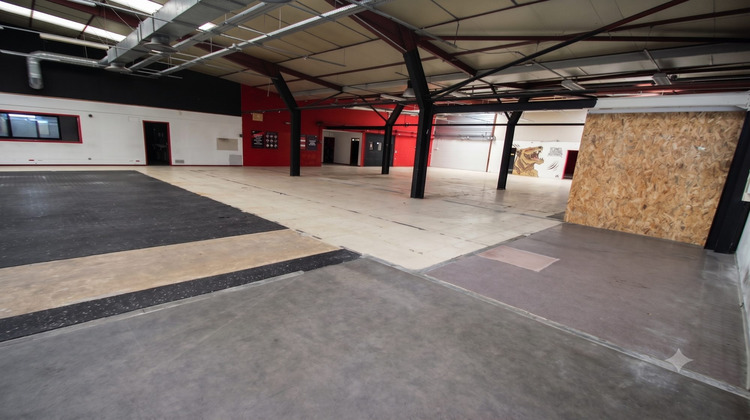 Ma-Cabane - Vente Local commercial Lons, 1000 m²