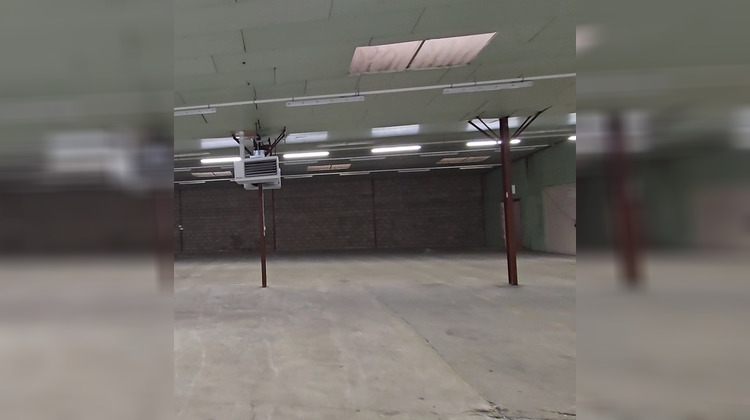 Ma-Cabane - Vente Local commercial LONS LE SAUNIER, 400 m²