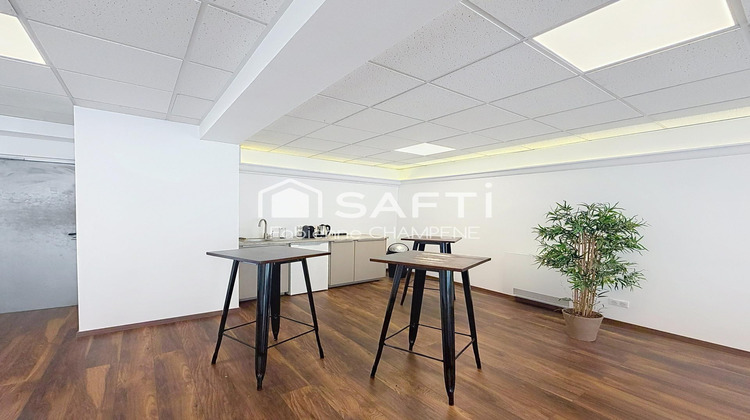 Ma-Cabane - Vente Local commercial Lons-le-Saunier, 106 m²