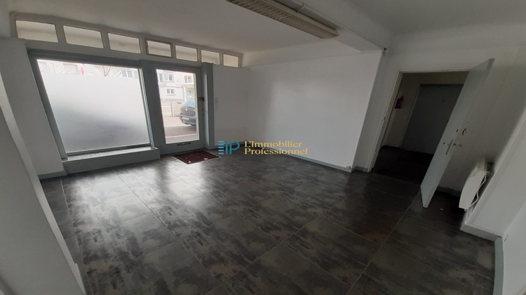 Ma-Cabane - Vente Local commercial Lorient, 75 m²