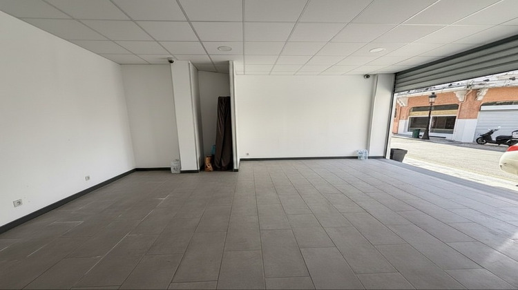 Ma-Cabane - Vente Local commercial LOURDES, 67 m²