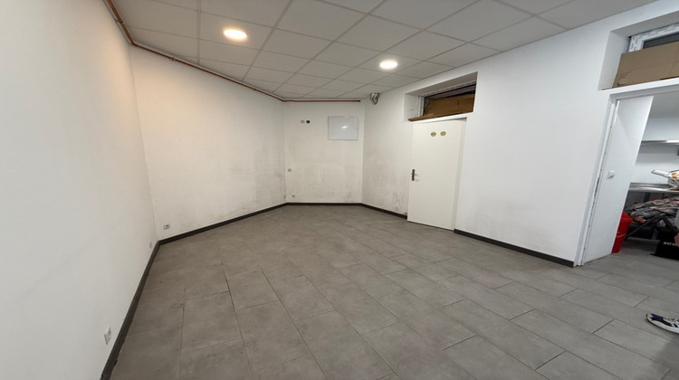 Ma-Cabane - Vente Local commercial LOURDES, 67 m²