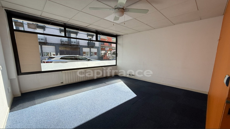 Ma-Cabane - Vente Local commercial LOURDES, 83 m²