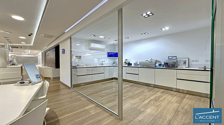 Ma-Cabane - Vente Local commercial Lunel, 200 m²