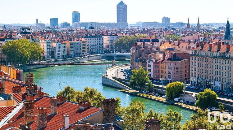 Ma-Cabane - Vente Local commercial Lyon, 520 m²