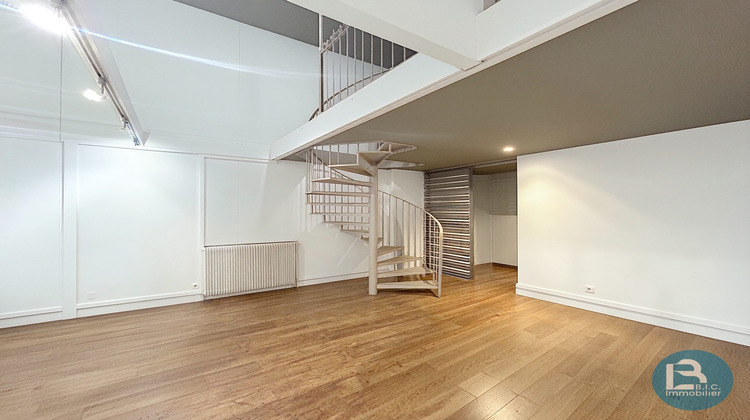 Ma-Cabane - Vente Local commercial Lyon, 158 m²