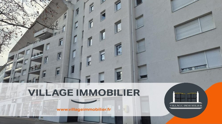 Ma-Cabane - Vente Local commercial LYON 8, 54 m²