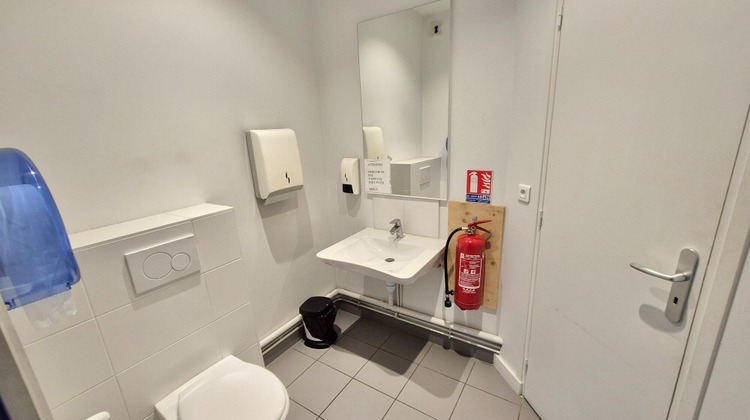 Ma-Cabane - Vente Local commercial LYON 8, 54 m²