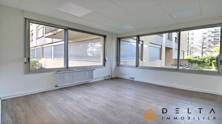 Ma-Cabane - Vente Local commercial LYON 8, 50 m²