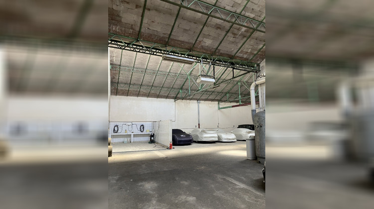 Ma-Cabane - Vente Local commercial LYON 8EME ARRONDISSEMENT, 402 m²