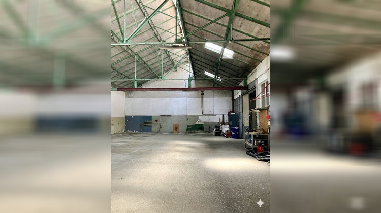 Ma-Cabane - Vente Local commercial LYON 8EME ARRONDISSEMENT, 402 m²