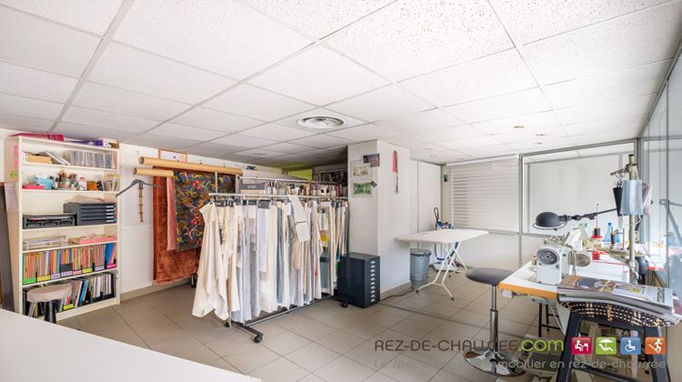 Ma-Cabane - Vente Local commercial LYON 9, 110 m²