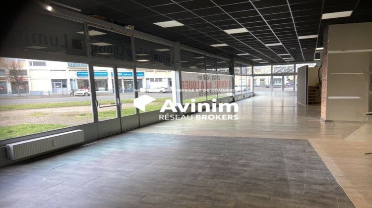 Ma-Cabane - Vente Local commercial Mâcon, 456 m²