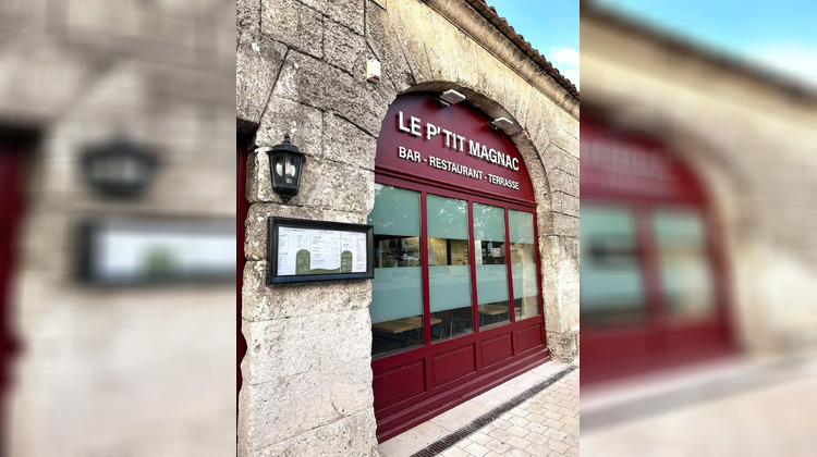 Ma-Cabane - Vente Local commercial Magnac-sur-Touvre, 276 m²