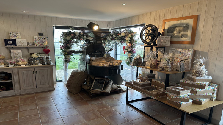 Ma-Cabane - Vente Local commercial Maizières-la-Grande-Paroisse, 480 m²