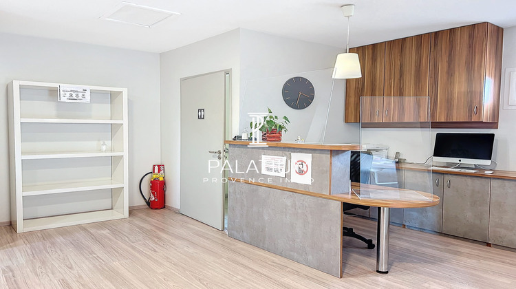 Ma-Cabane - Vente Local commercial Mallemort, 92 m²