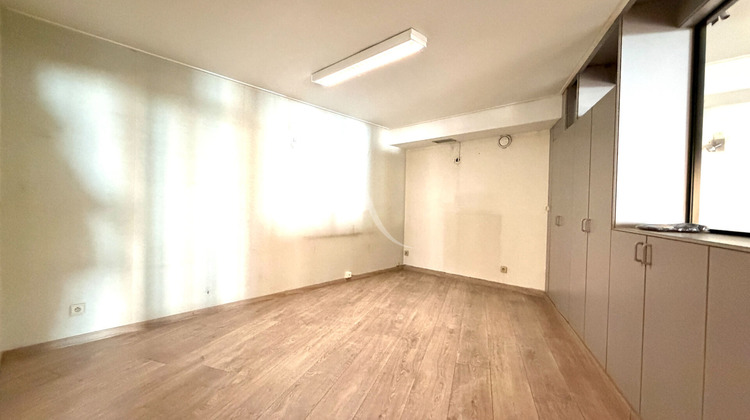 Ma-Cabane - Vente Local commercial MANOSQUE, 303 m²