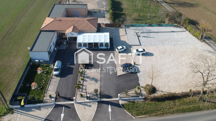 Ma-Cabane - Vente Local commercial Mansle, 340 m²