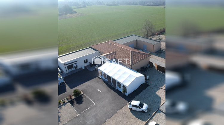 Ma-Cabane - Vente Local commercial Mansle, 340 m²