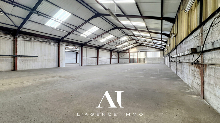 Ma-Cabane - Vente Local commercial Marboz, 2405 m²