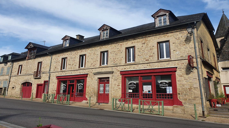 Ma-Cabane - Vente Local commercial MARCILLAC LA CROISILLE, 370 m²
