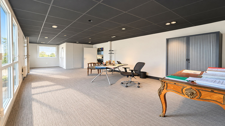 Ma-Cabane - Vente Local commercial MARCQ-EN-BAROEUL, 168 m²
