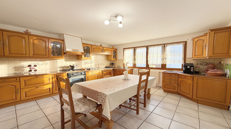 Ma-Cabane - Vente Local commercial MARIGNIER, 550 m²