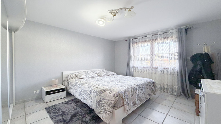 Ma-Cabane - Vente Local commercial MARIGNIER, 550 m²