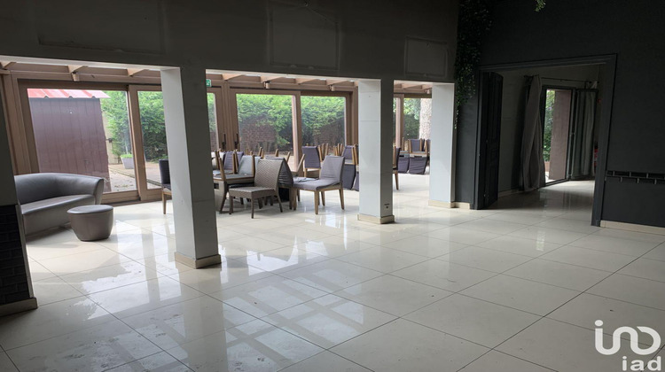 Ma-Cabane - Vente Local commercial Marnes-la-Coquette, 870 m²