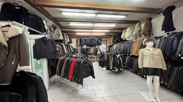Ma-Cabane - Vente Local commercial MARSEILLE 1, 252 m²