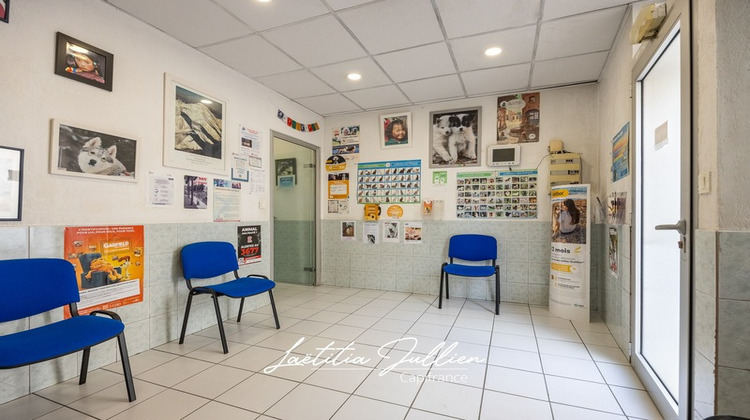 Ma-Cabane - Vente Local commercial MARSEILLE 11EME ARRONDISSEMENT, 56 m²