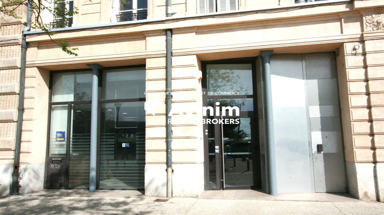 Ma-Cabane - Vente Local commercial Marseille, 275 m²