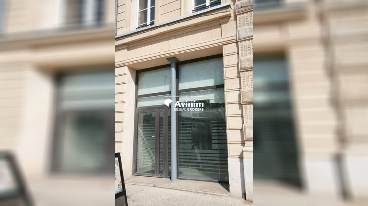 Ma-Cabane - Vente Local commercial Marseille, 275 m²