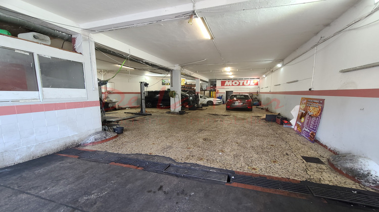 Ma-Cabane - Vente Local commercial Marseille, 304 m²