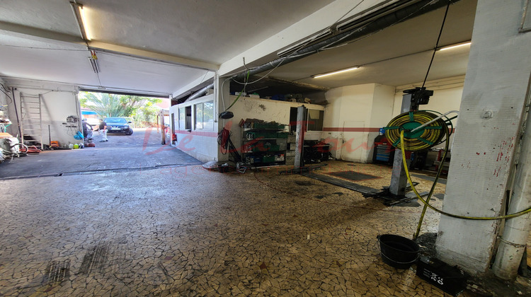 Ma-Cabane - Vente Local commercial Marseille, 304 m²