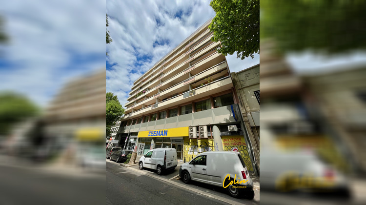 Ma-Cabane - Vente Local commercial Marseille, 608 m²