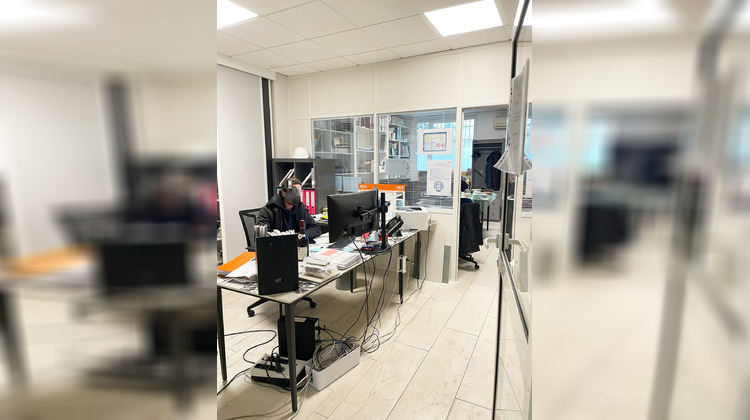 Ma-Cabane - Vente Local commercial Marseille, 746 m²