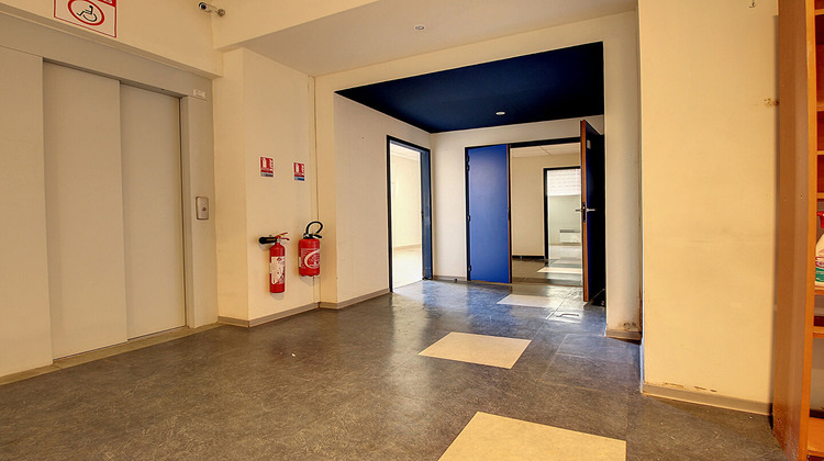Ma-Cabane - Vente Local commercial MARSEILLE 14, 300 m²