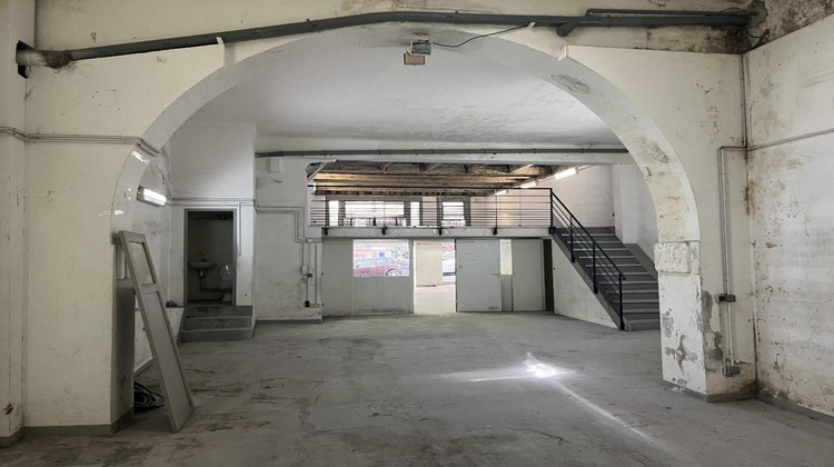 Ma-Cabane - Vente Local commercial MARSEILLE 1ER ARRONDISSEMENT, 215 m²