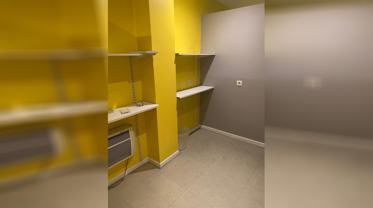 Ma-Cabane - Vente Local commercial MARSEILLE 2, 50 m²