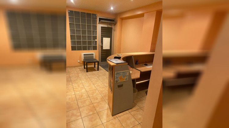 Ma-Cabane - Vente Local commercial MARSEILLE 2, 50 m²