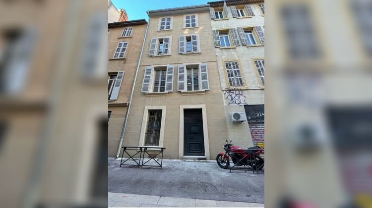 Ma-Cabane - Vente Local commercial MARSEILLE 6, 160 m²