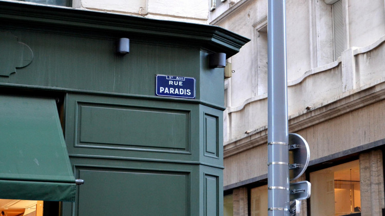 Ma-Cabane - Vente Local commercial Marseille 6e Arrondissement, 90 m²