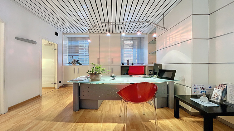 Ma-Cabane - Vente Local commercial MARSEILLE 8, 100 m²