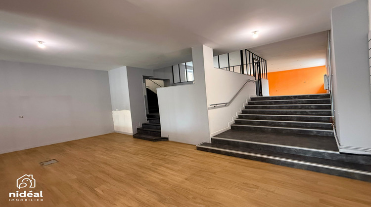 Ma-Cabane - Vente Local commercial Maubeuge, 154 m²