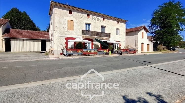 Ma-Cabane - Vente Local commercial MAZEYROLLES, 307 m²