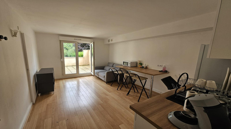 Ma-Cabane - Vente Local commercial Melun, 151 m²