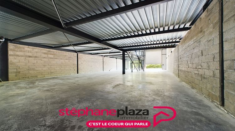 Ma-Cabane - Vente Local commercial MESIGNY, 230 m²