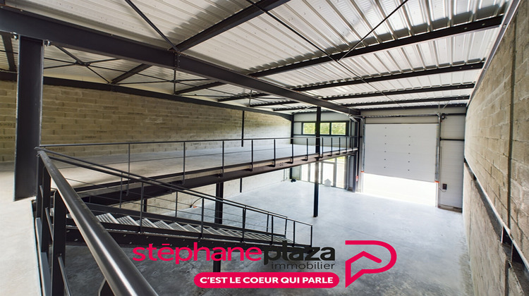 Ma-Cabane - Vente Local commercial MESIGNY, 230 m²